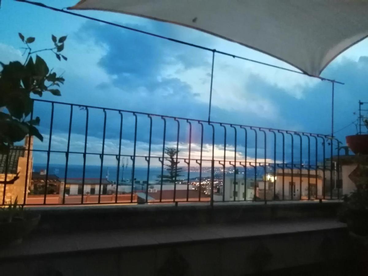 Aly Art Apartment Taormina Duomo, Gulf & Etna View Dış mekan fotoğraf