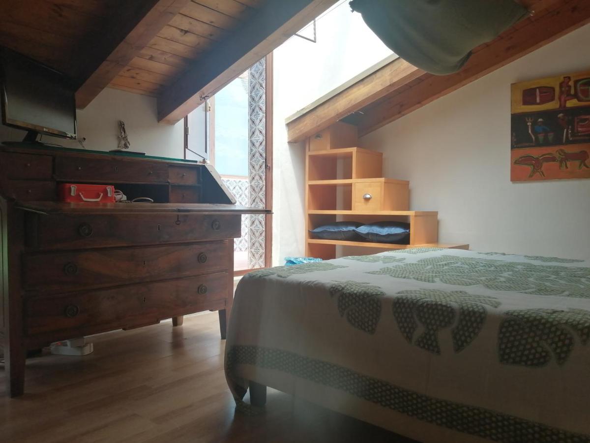 Aly Art Apartment Taormina Duomo, Gulf & Etna View Dış mekan fotoğraf